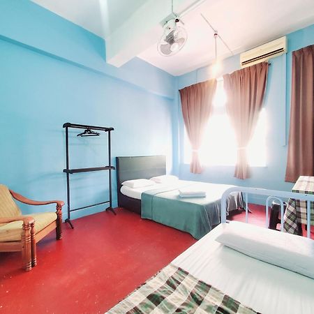 The Jesselton Cabin Sdn Bhd Kota Kinabalu Kültér fotó