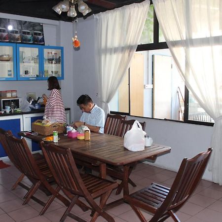The Jesselton Cabin Sdn Bhd Kota Kinabalu Kültér fotó