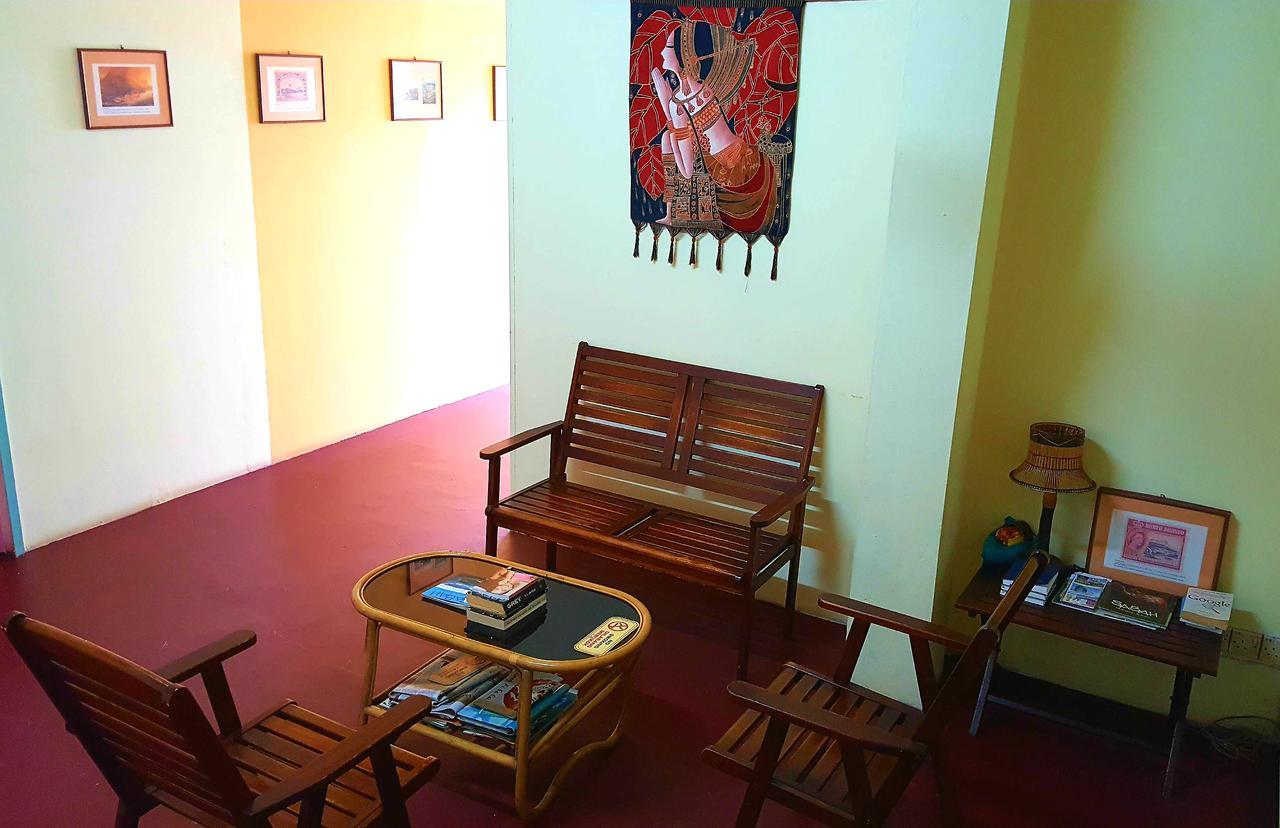 The Jesselton Cabin Sdn Bhd Kota Kinabalu Kültér fotó