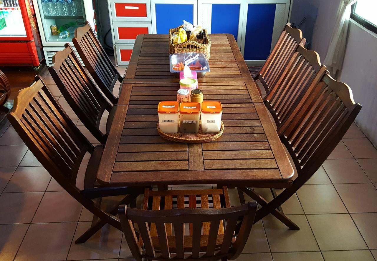 The Jesselton Cabin Sdn Bhd Kota Kinabalu Kültér fotó