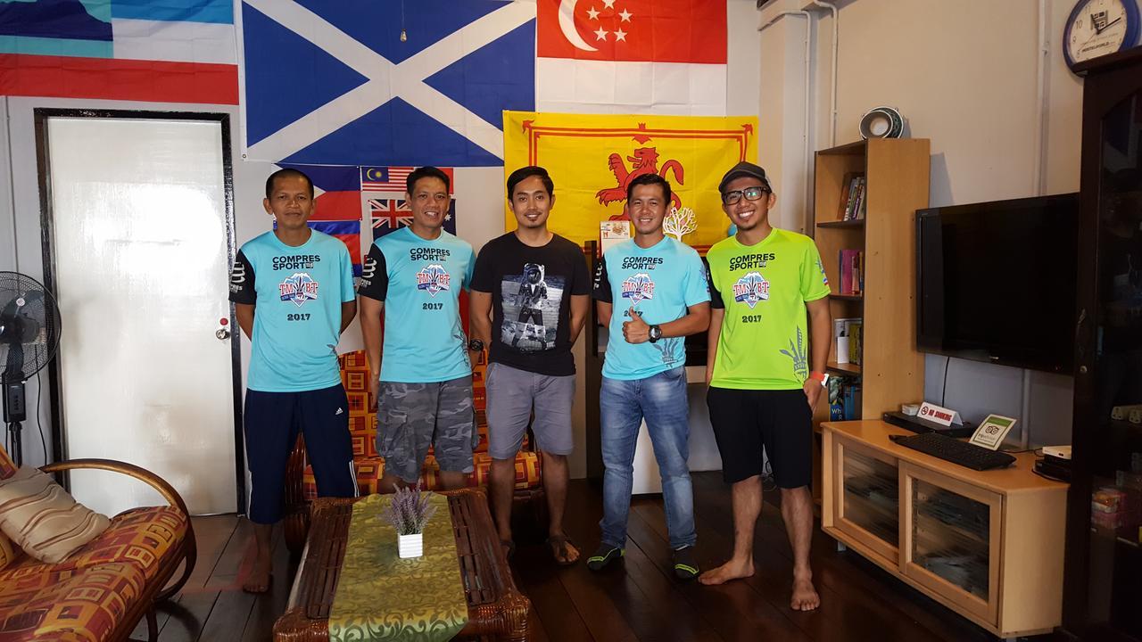 The Jesselton Cabin Sdn Bhd Kota Kinabalu Kültér fotó