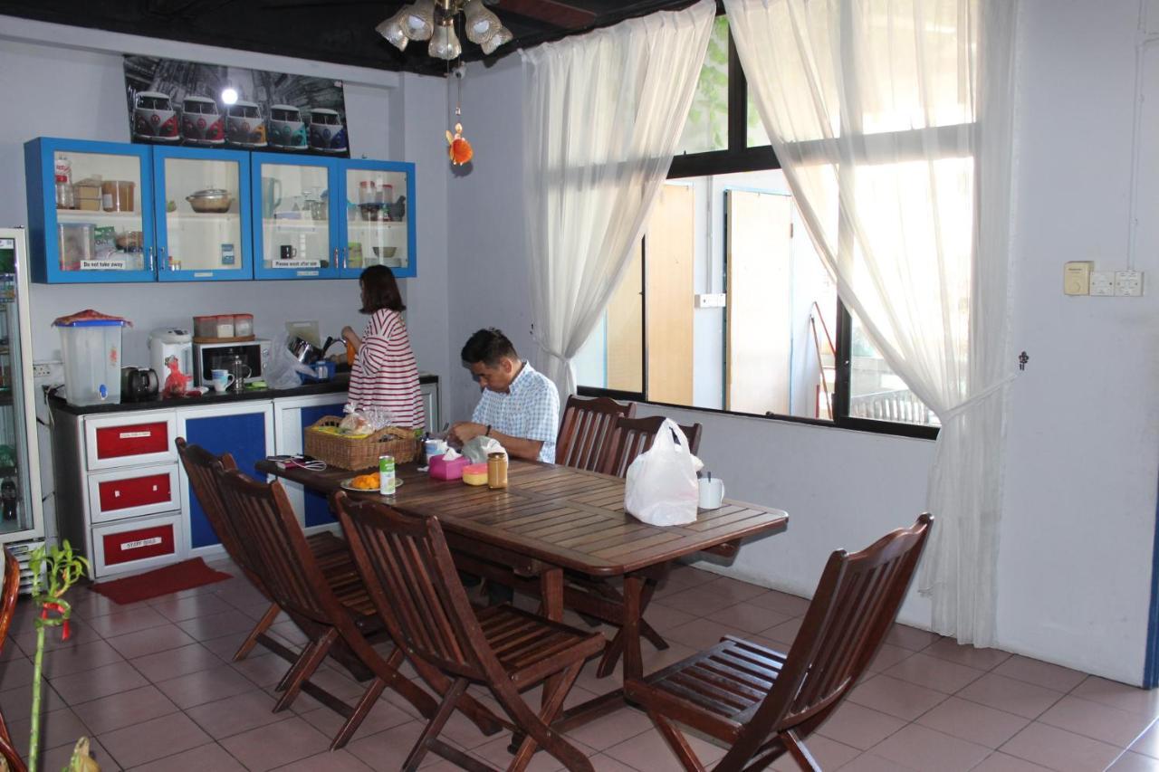 The Jesselton Cabin Sdn Bhd Kota Kinabalu Kültér fotó