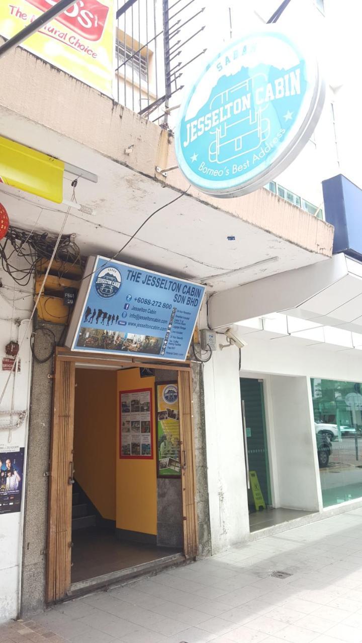 The Jesselton Cabin Sdn Bhd Kota Kinabalu Kültér fotó
